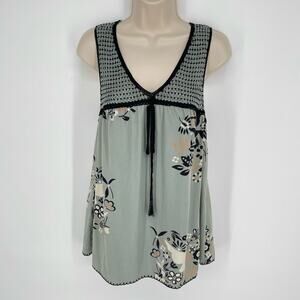 BCBGMaxAzria Crochet Bodice Silk Top Sz M Sleeveless Floral Birds Lightweight